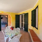 Acacia Apartament *